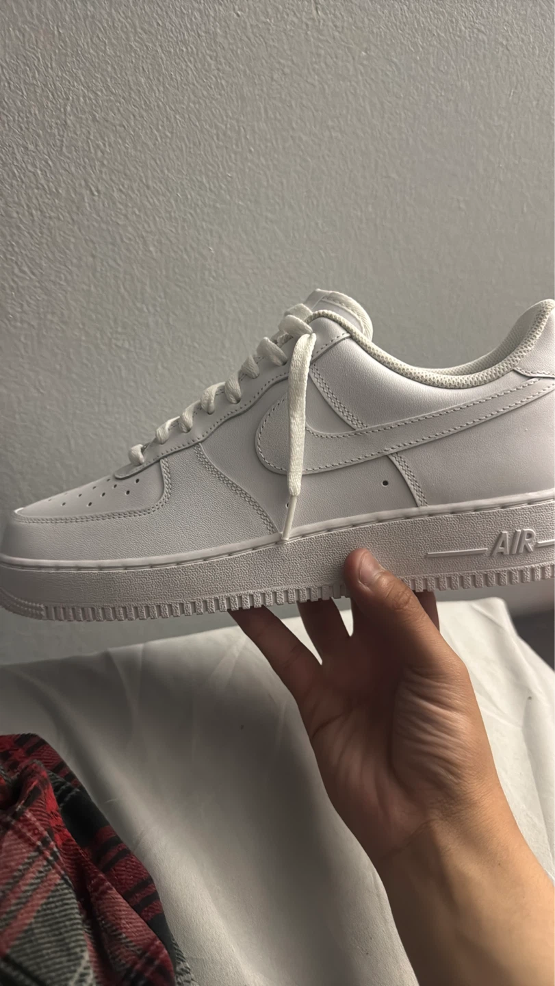 Nike Air Force 1 Low White Sneakers Men's Size 11.5 - photo 2