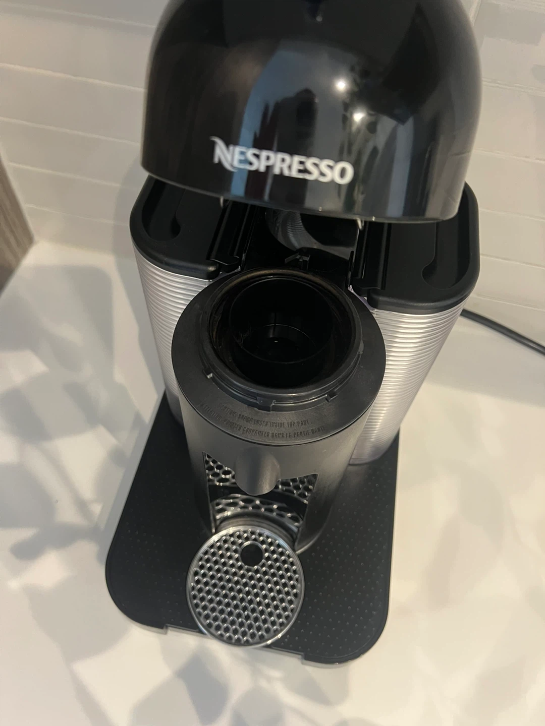 Nespresso VertuoPlus Coffee Machine - photo 4