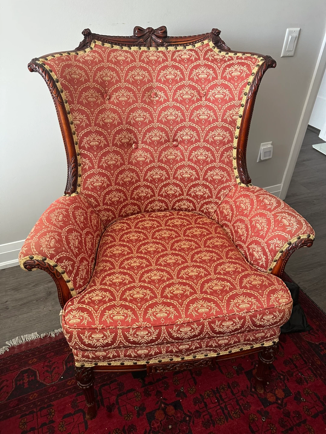 Vintage Wingback Accent Chair