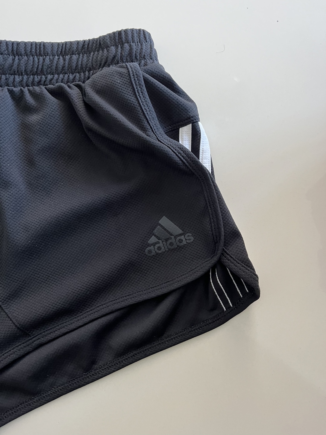 XS- Adidas Running Shorts Black - photo 2