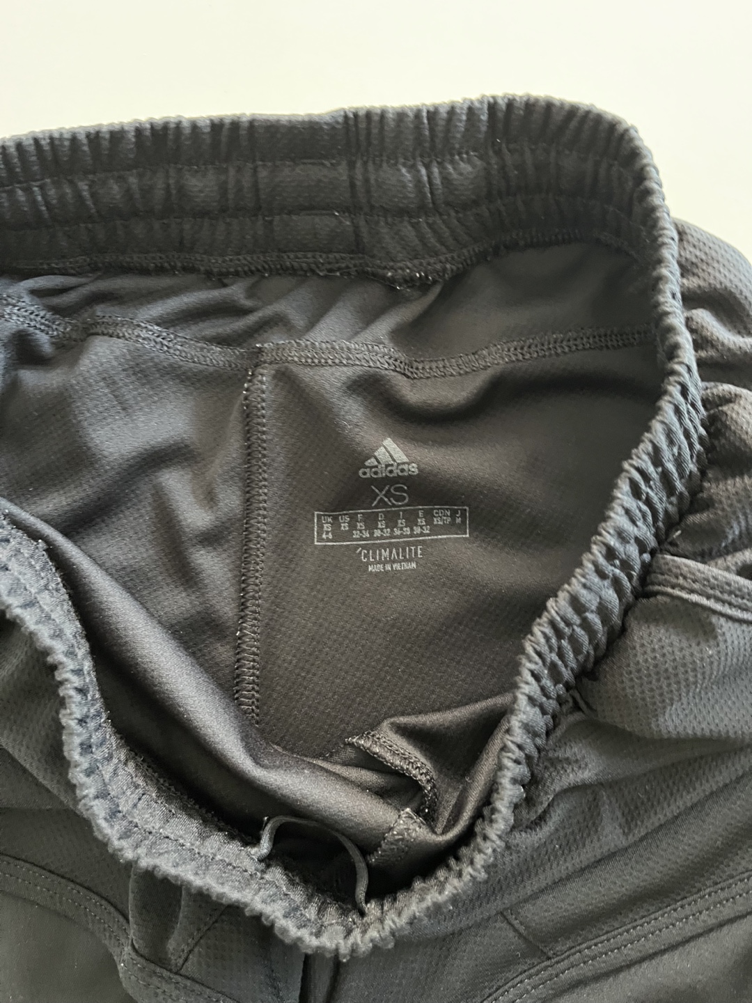 XS- Adidas Running Shorts Black - photo 3