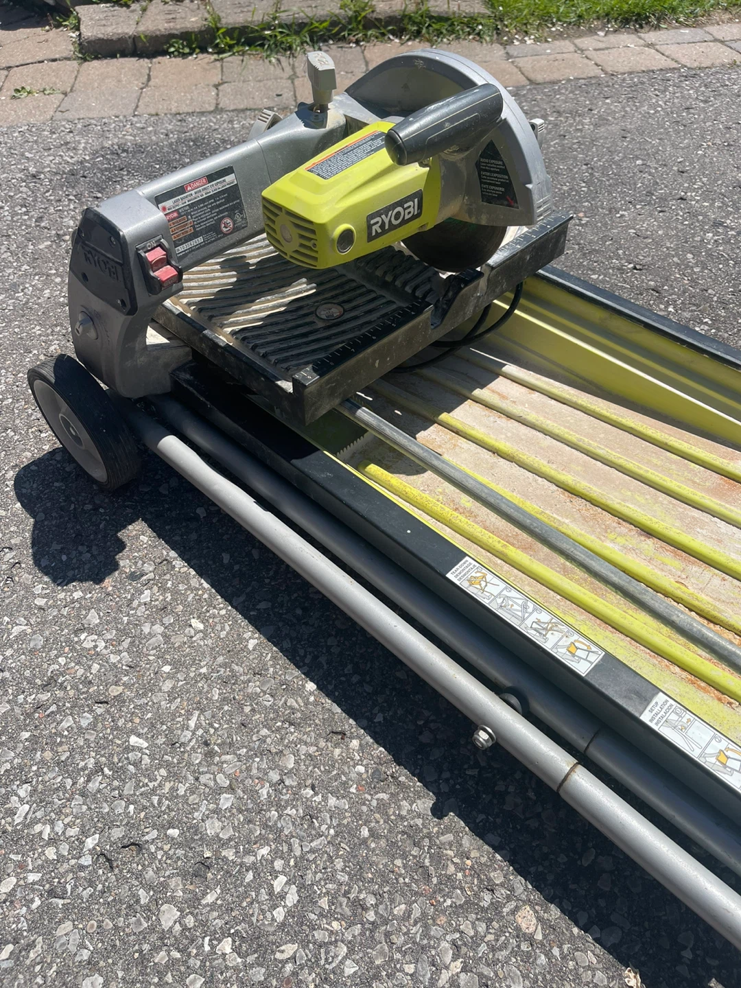 Ryobi Wet Saw Tile Cutter - photo 2