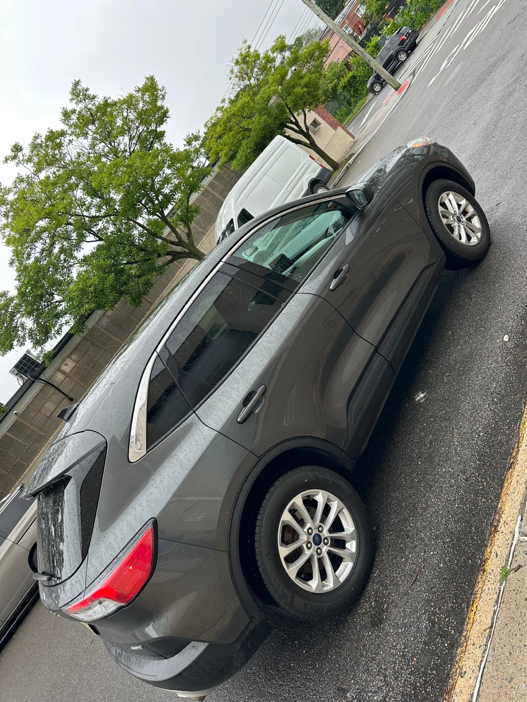 2020 Ford Escape - photo 2
