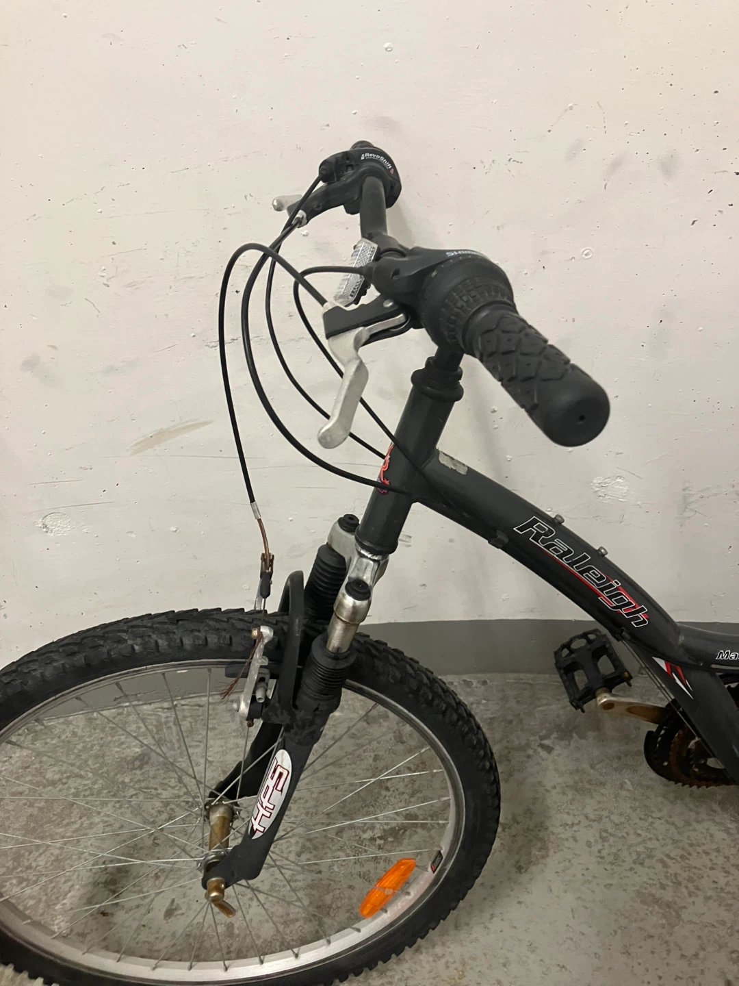 Raleigh Matterhorn front suspension mountain bike a 21-speed - photo 5