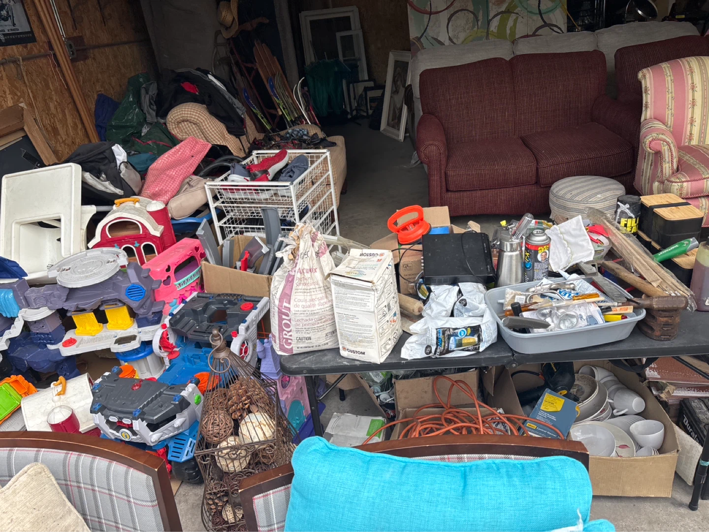 Garage Sale 5/31/26. Taking best offers on everything - photo 3