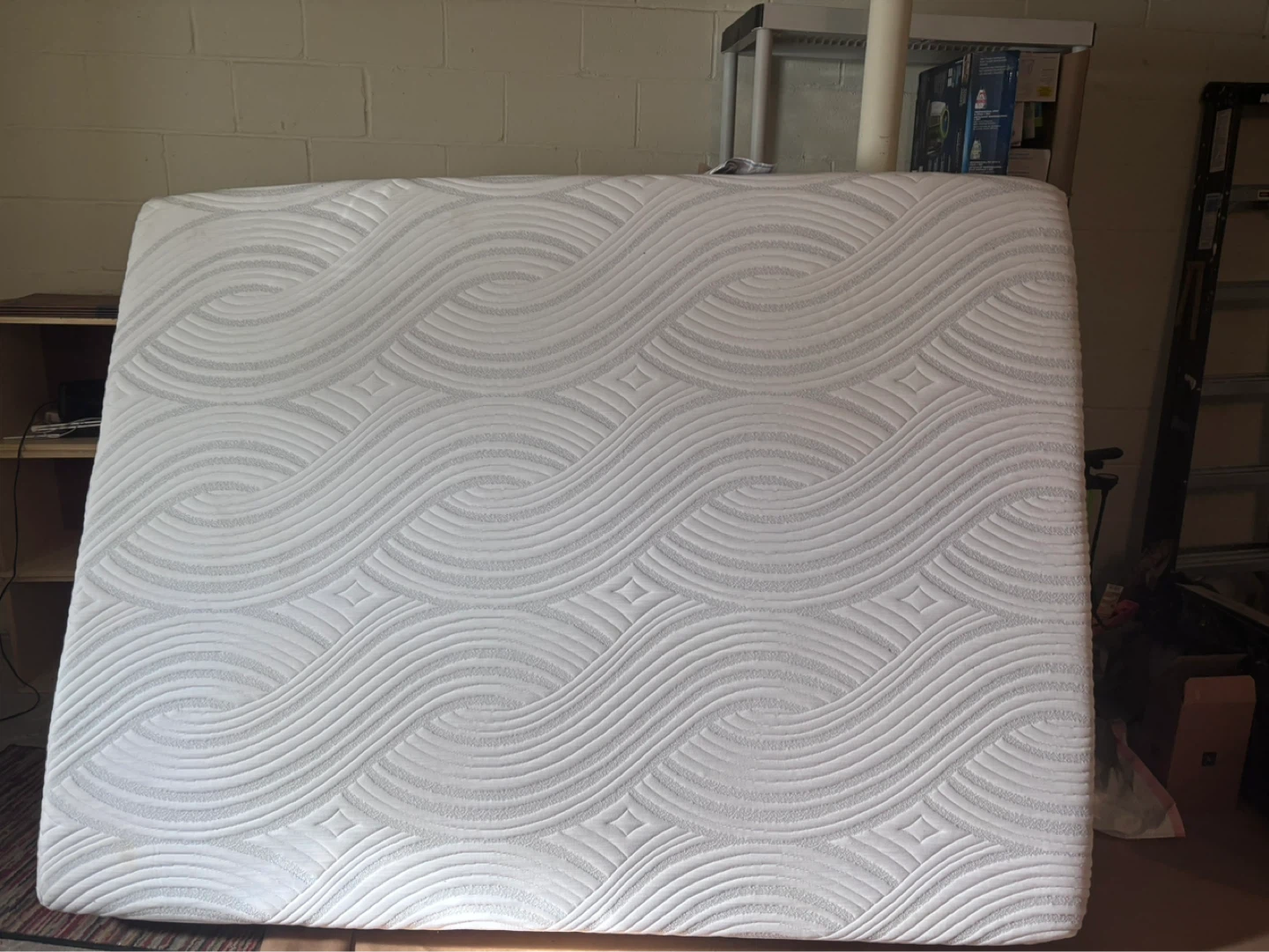 Queen Sealy cooling mattress