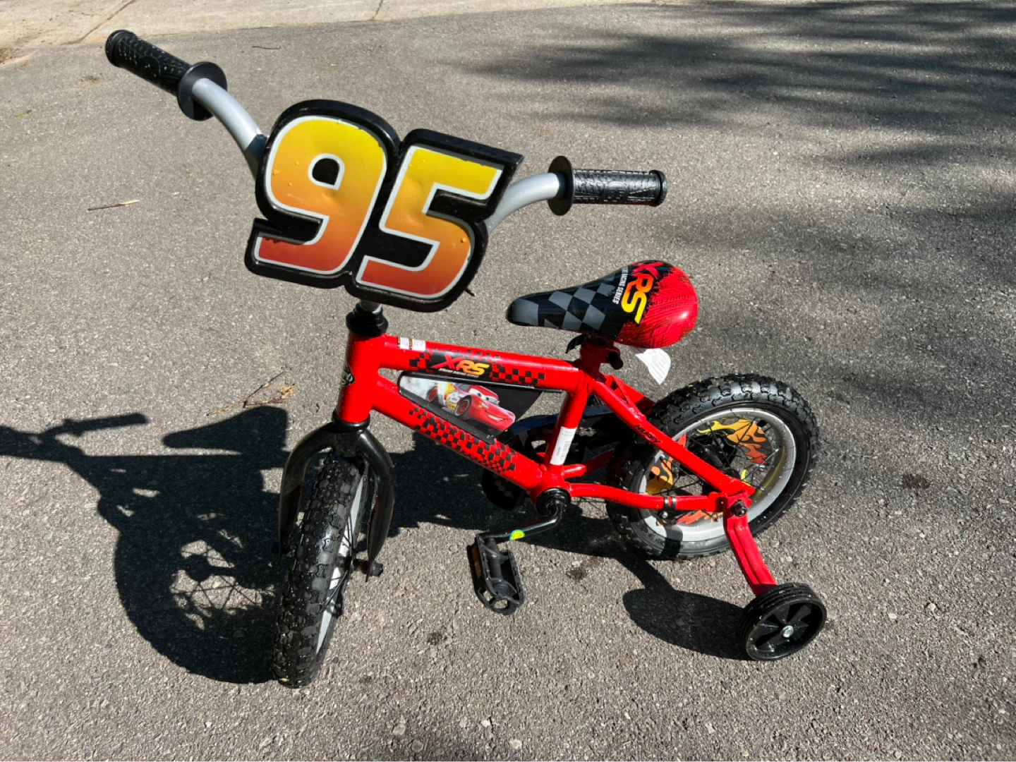 Lighting McQueen Bike, 12” wheels with removal training wheels