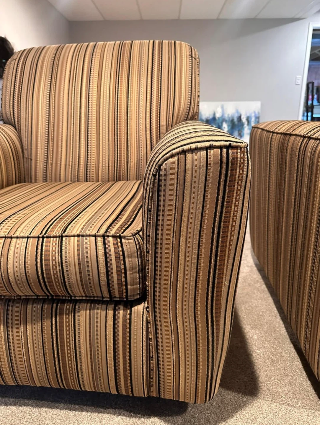 Swivel Accent Chairs (Set of 2) from Ashley Furniture - photo 4