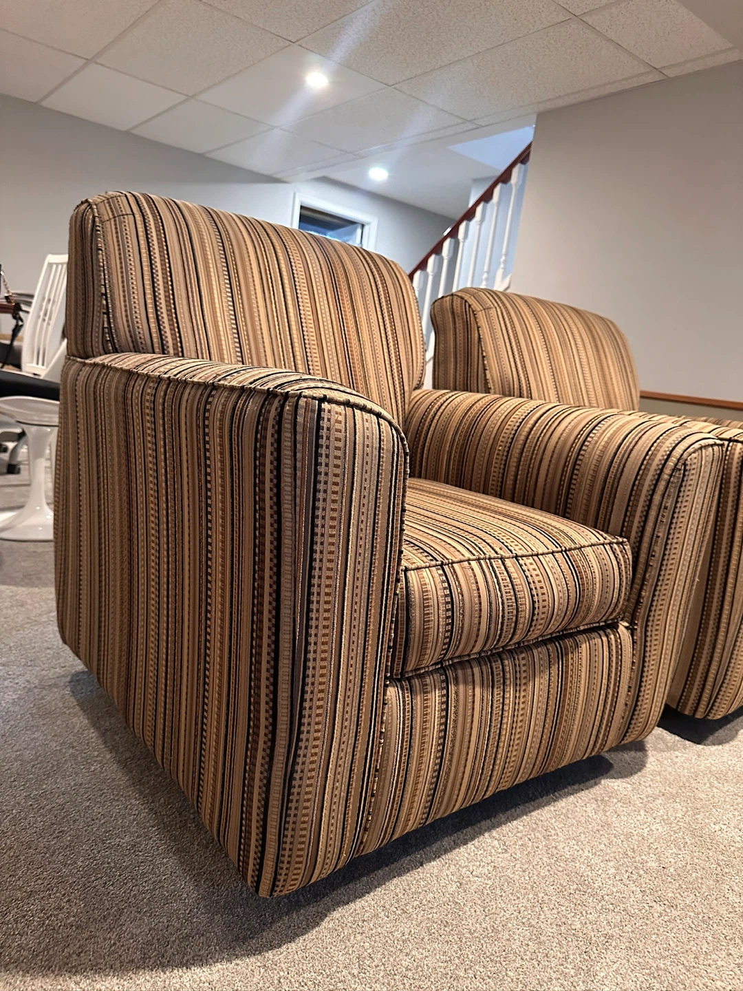 Swivel Accent Chairs (Set of 2) from Ashley Furniture - photo 5