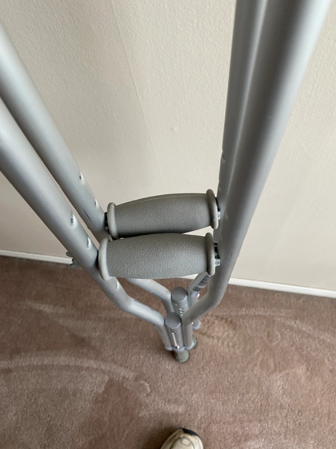Adjustable Aluminum Crutches - photo 3
