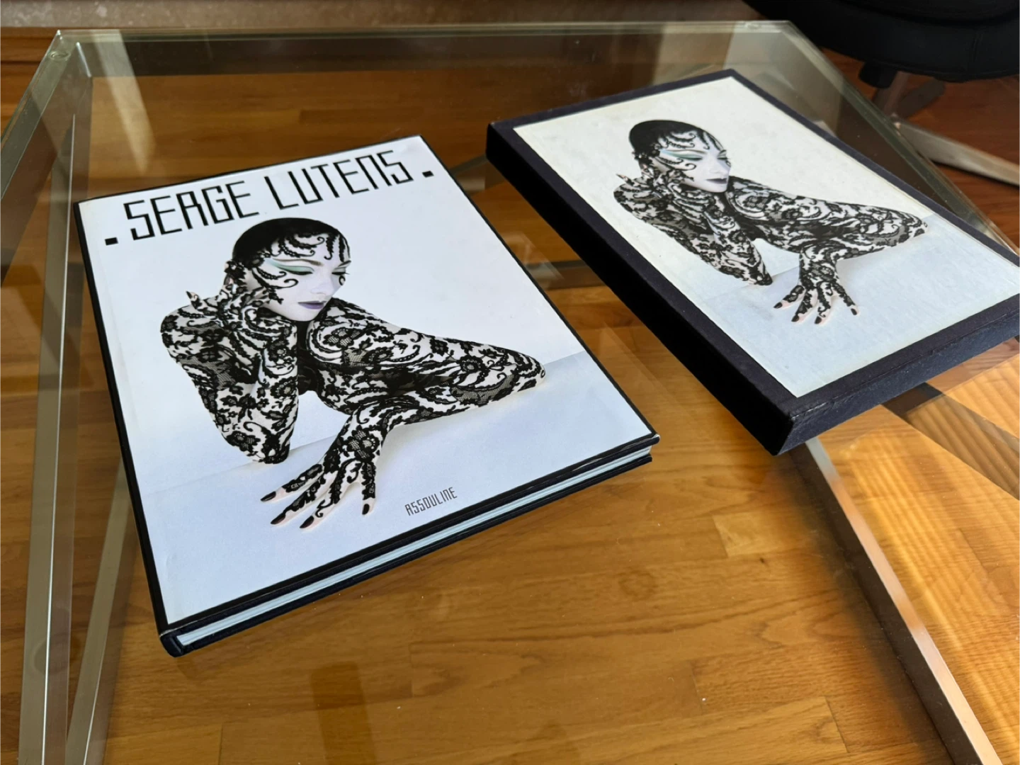 SERGE LUTENS Photo Hardcover w/ Dustjacket & Slipcase ASSOULINE. - photo 3