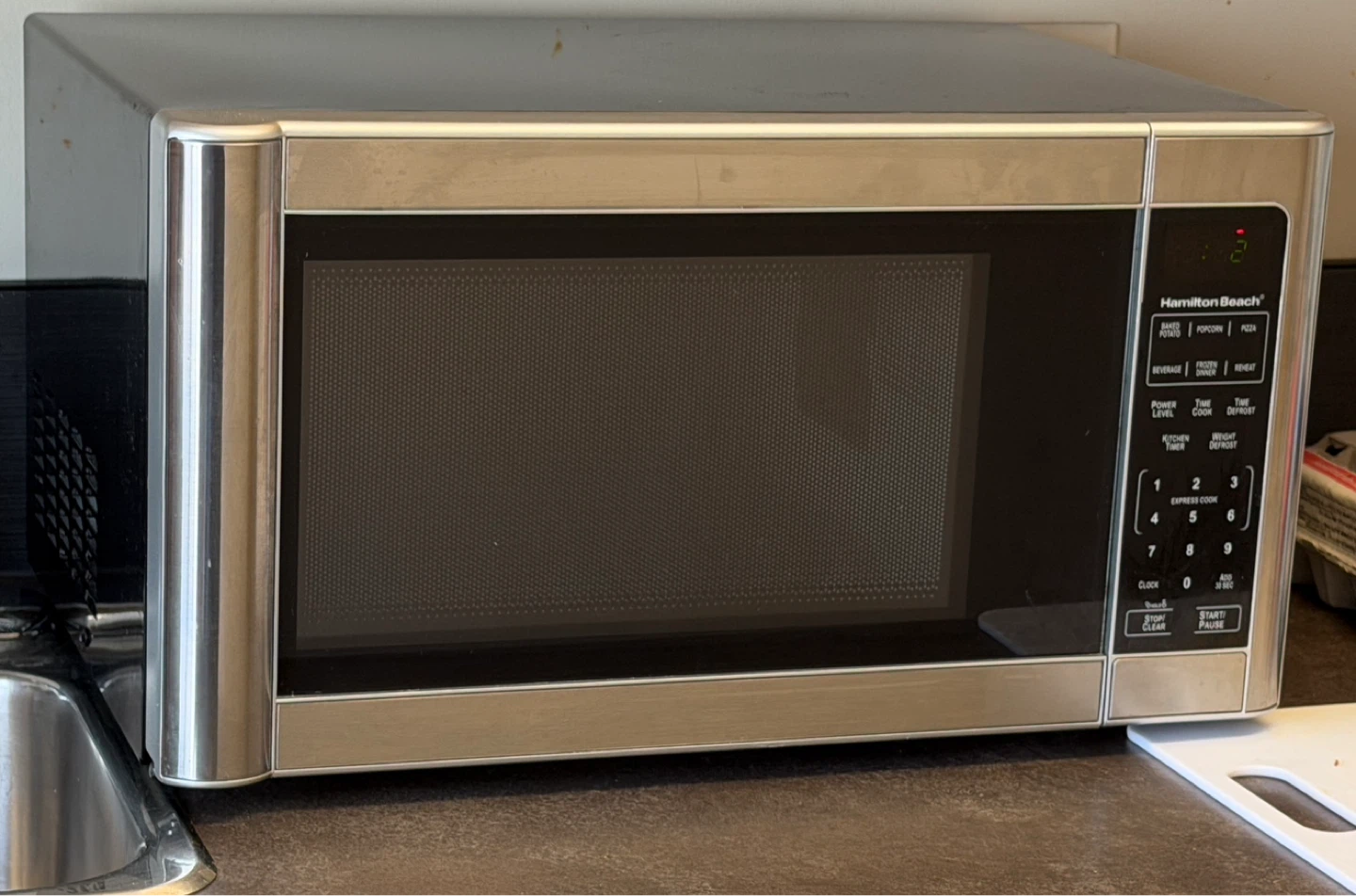 Hamilton Beach 1000W Microwave Oven