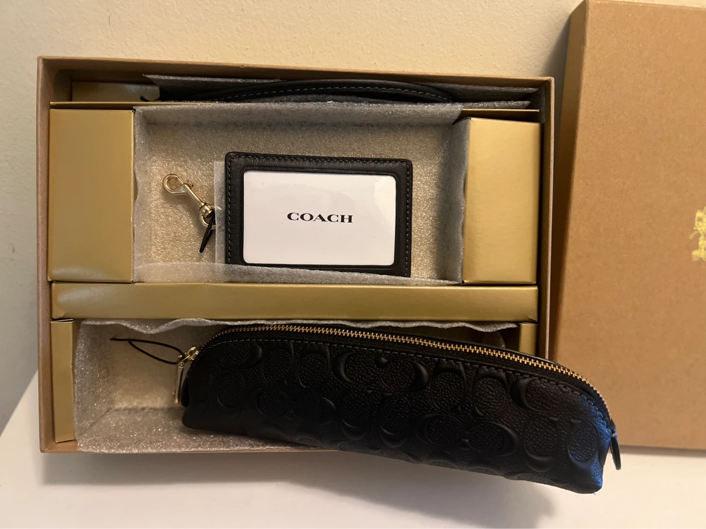 Coach Black Signature Cosmetic Case and ID Holder Set - photo 4