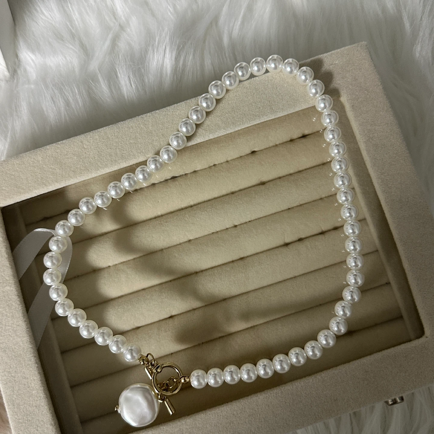 Pearl Necklace with Toggle Clasp