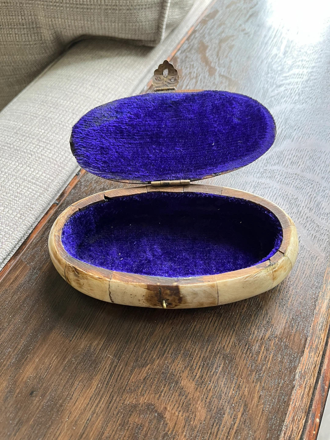 Vintage Decorative Trinket Box - photo 3