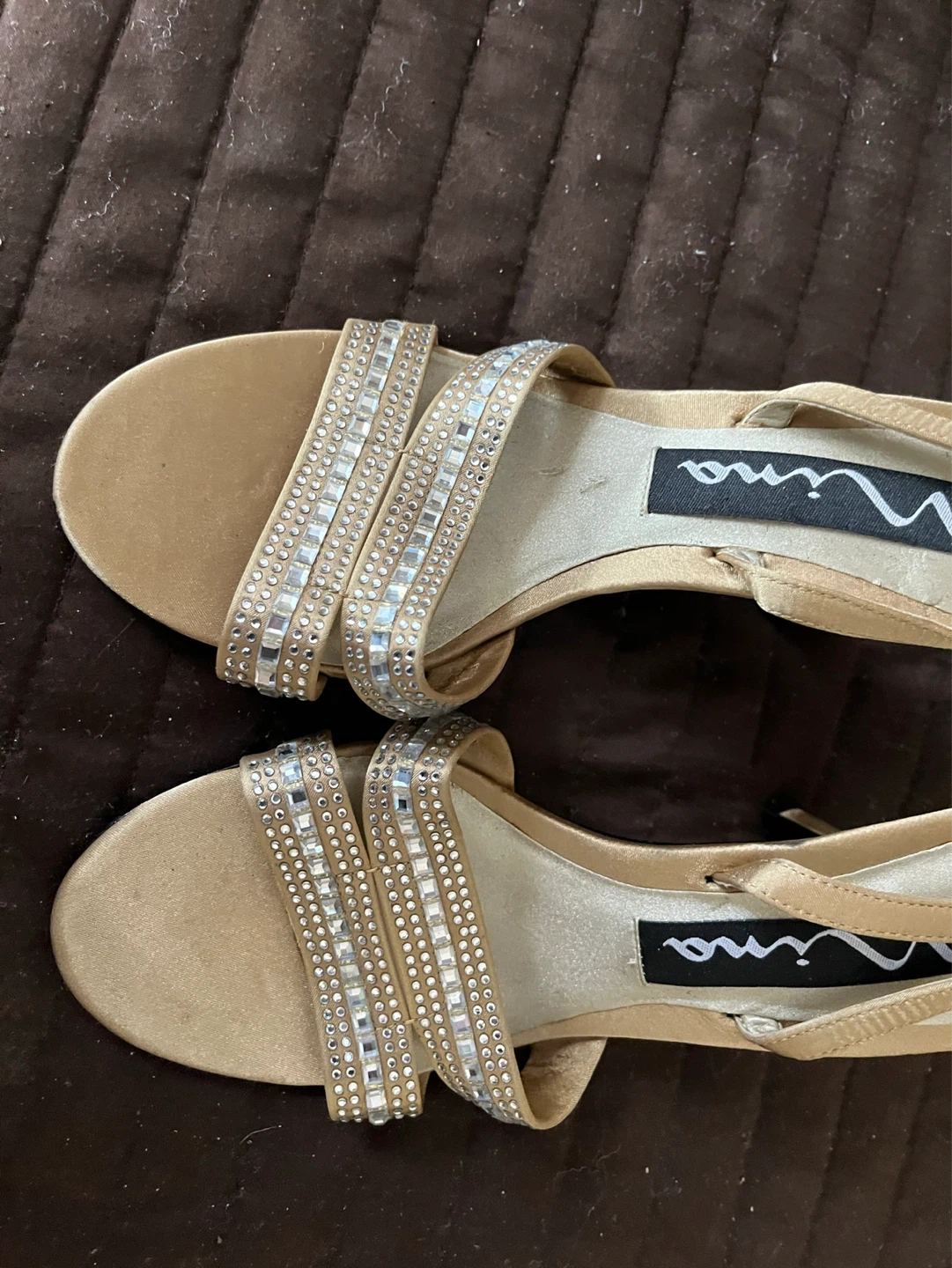 New Nina Women's Gold Sparkle Heeled Sandals
