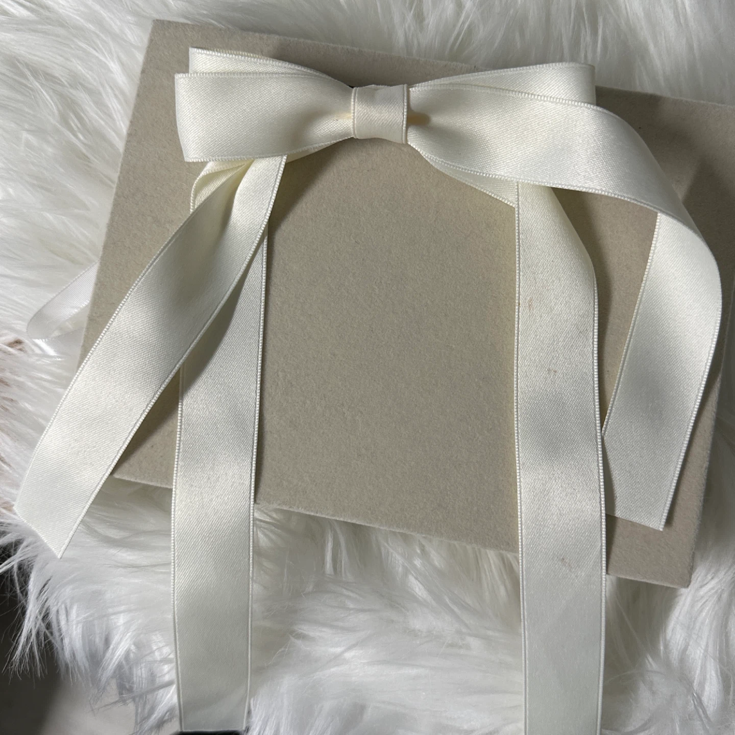 Cream Ribbon clip for hair