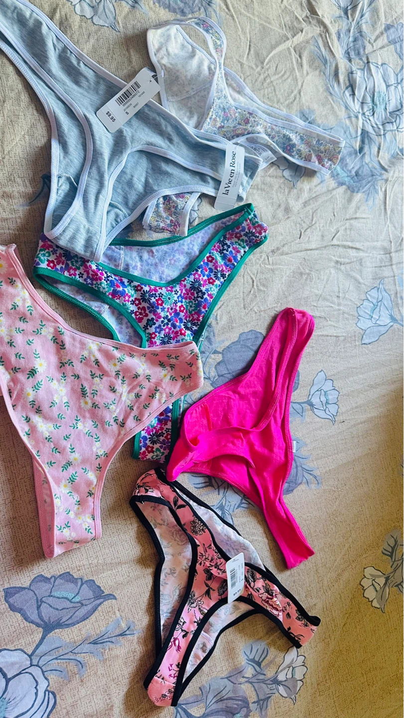 La Vie en Rose Thong Panties - Size S (Set of 5)