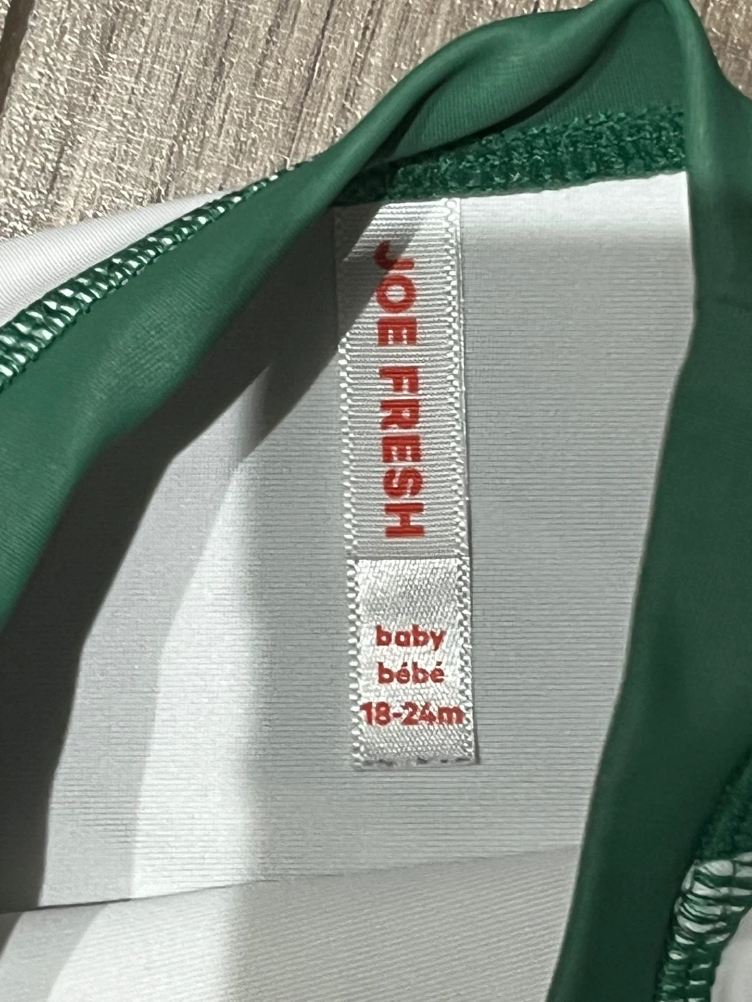 Joe Fresh Baby Swimsuit Set 18-24m - photo 2