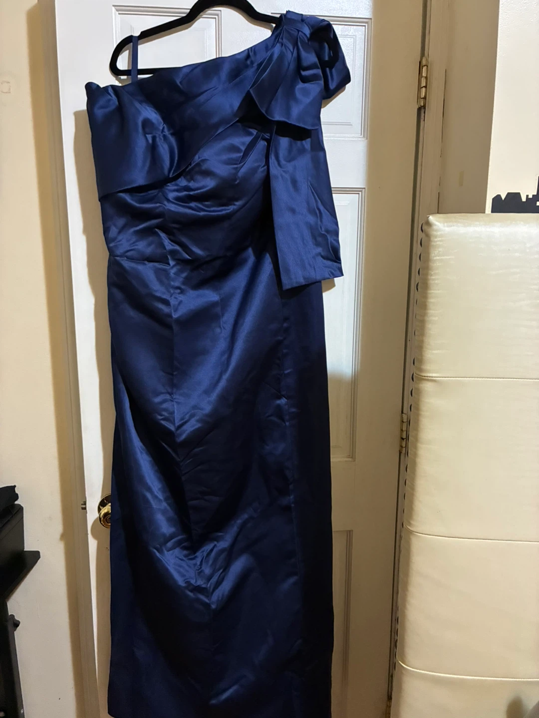 Navy Blue One Shoulder Formal Gown - photo 4