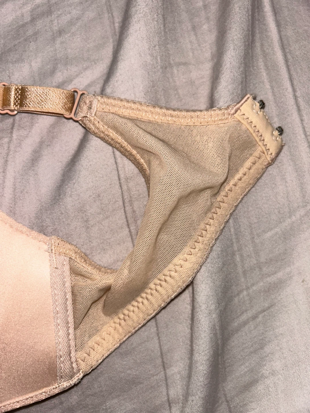 BNWOT La vie en rose push up nude Beige T-shirt Bra - photo 2