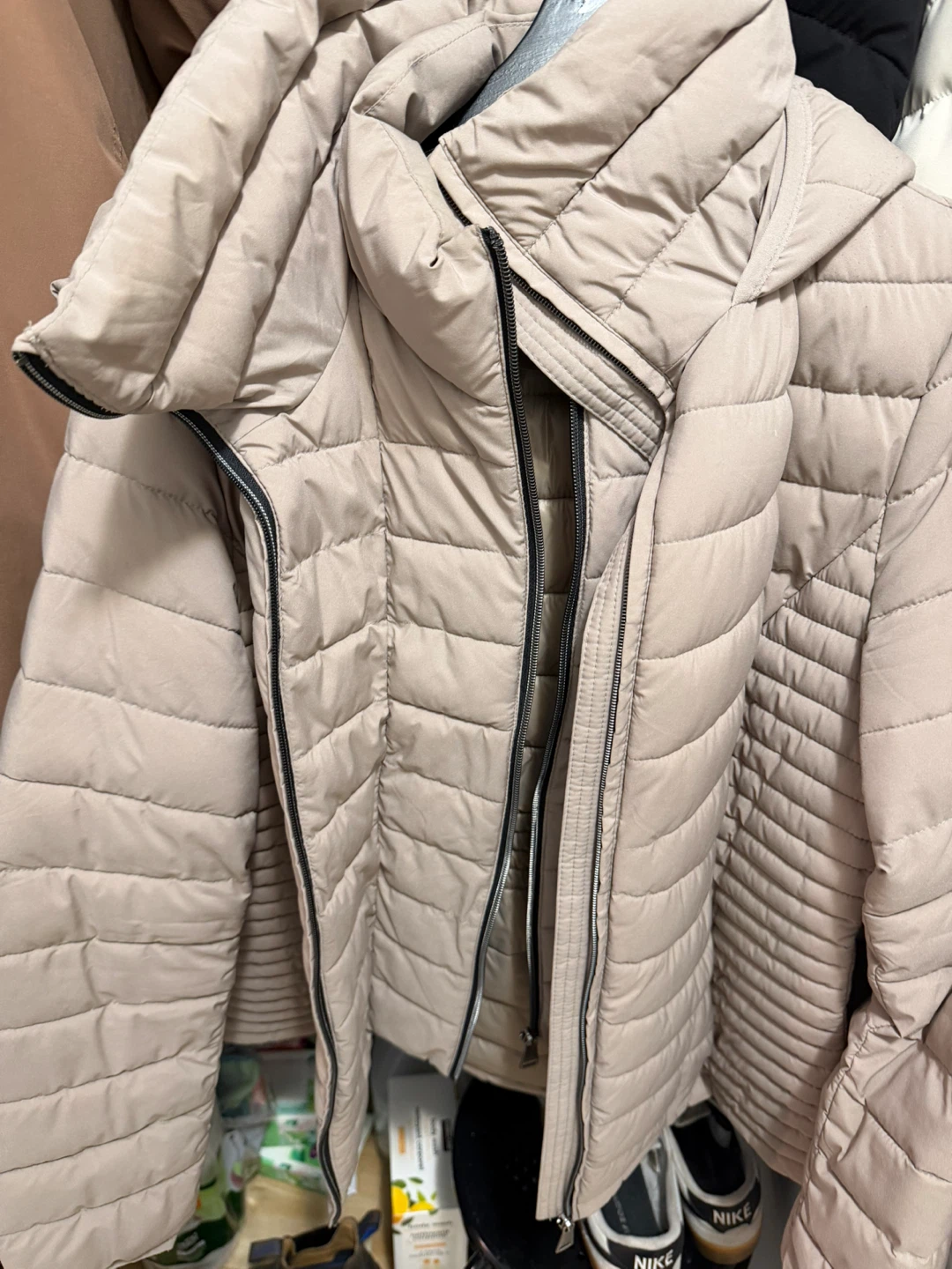 DKNY Puffer Jacket - Beige - Large