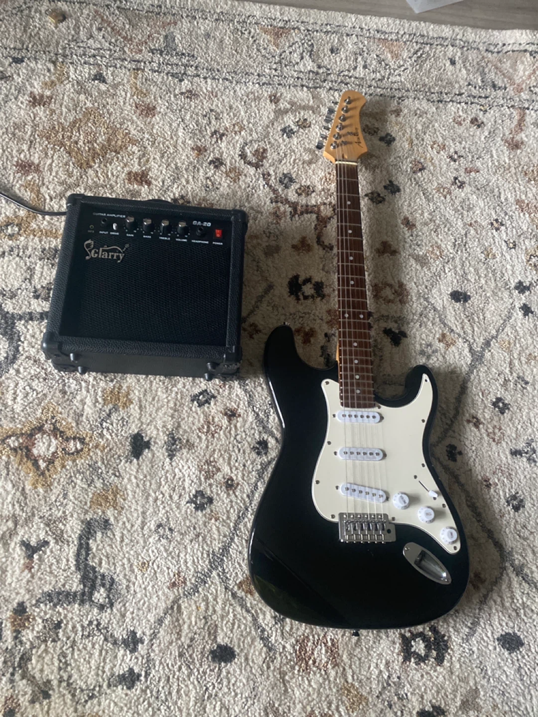 Sglarry GA-20 Guitar Amplifier and Electric Guitar - photo 4