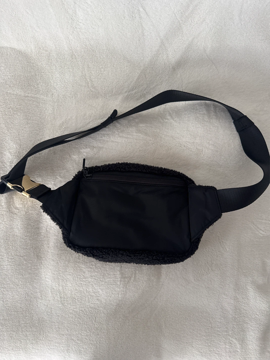 Lululemon Everywhere Fleece Belt Bag - Black Fleece - photo 4