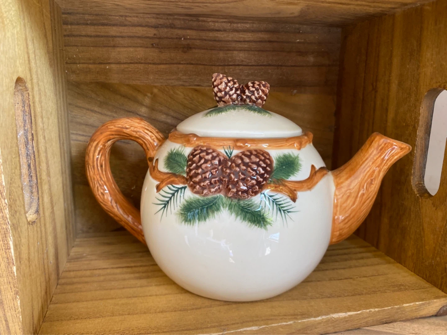 Ceramic Teapot with Pinecone Design - photo 2