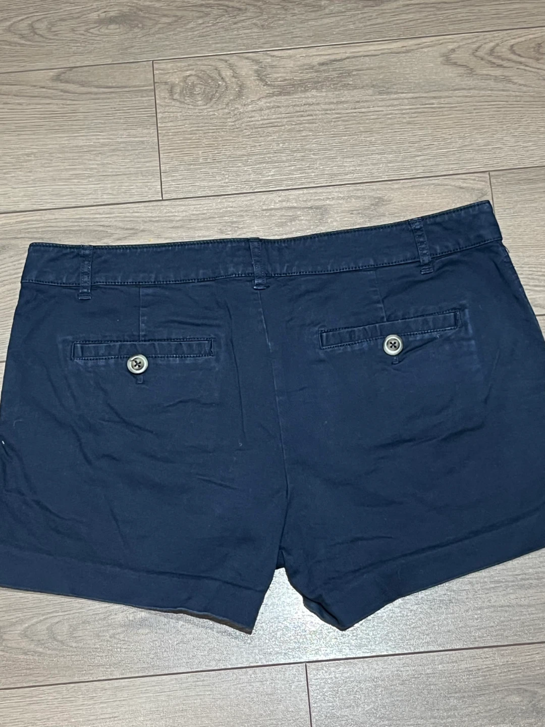Lord & Taylor Navy Chino Shorts Size 8 - photo 2