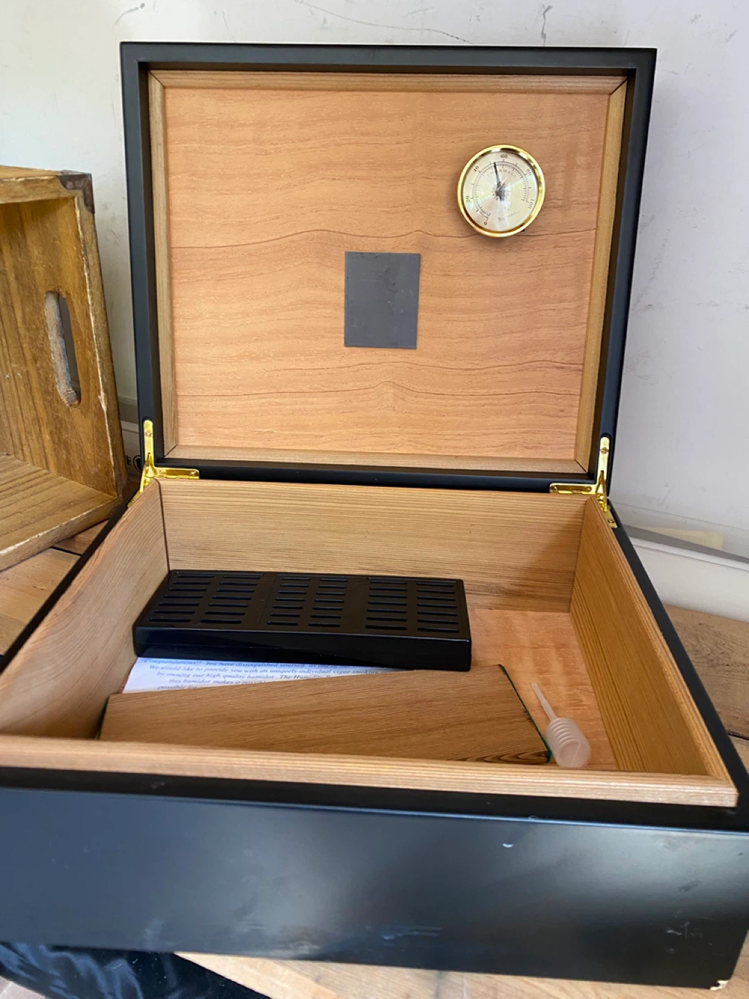 Humidor with Hygrometer - photo 2