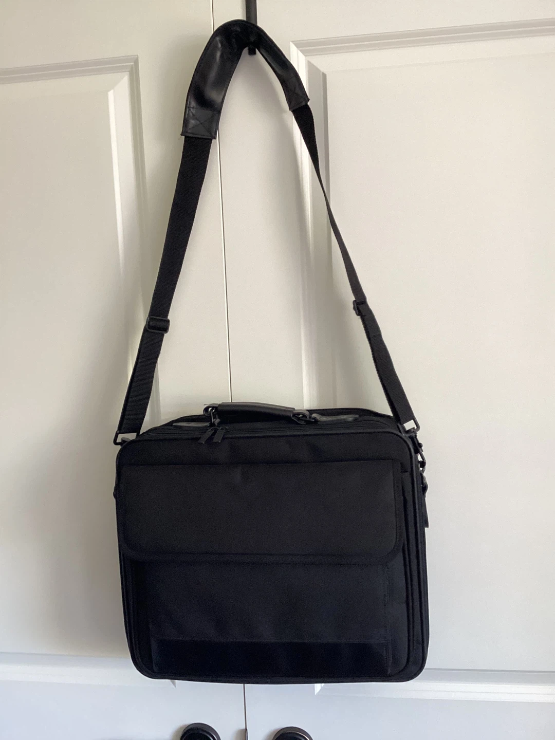 IBM LAPTOP BRIEFCASE
