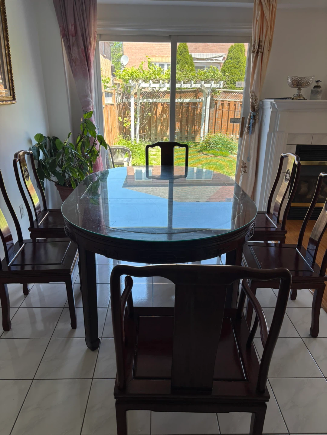 Wooden Extendable Dining Table with 8 Chairs