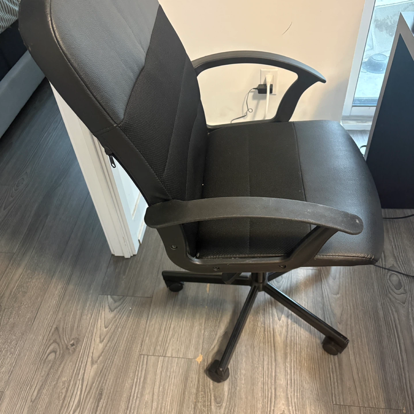 Black Office Chair