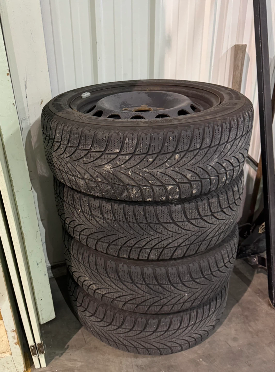 Set of 4 Winter Tires on Rims