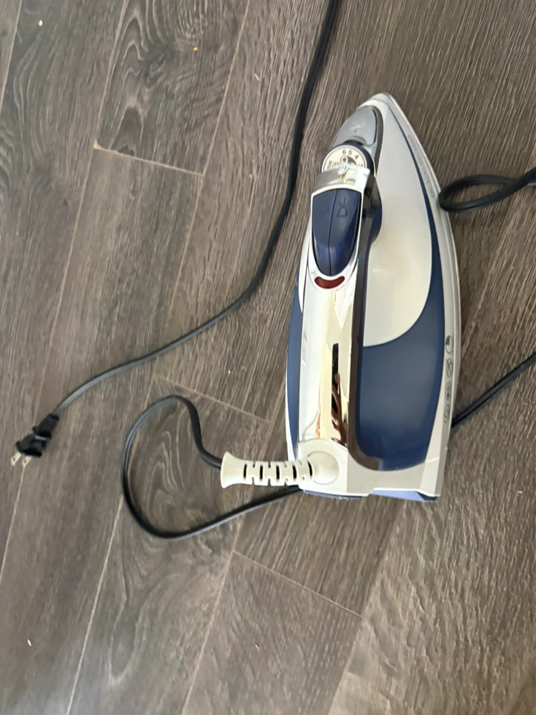 Black+Decker Easy Steam iron - photo 3