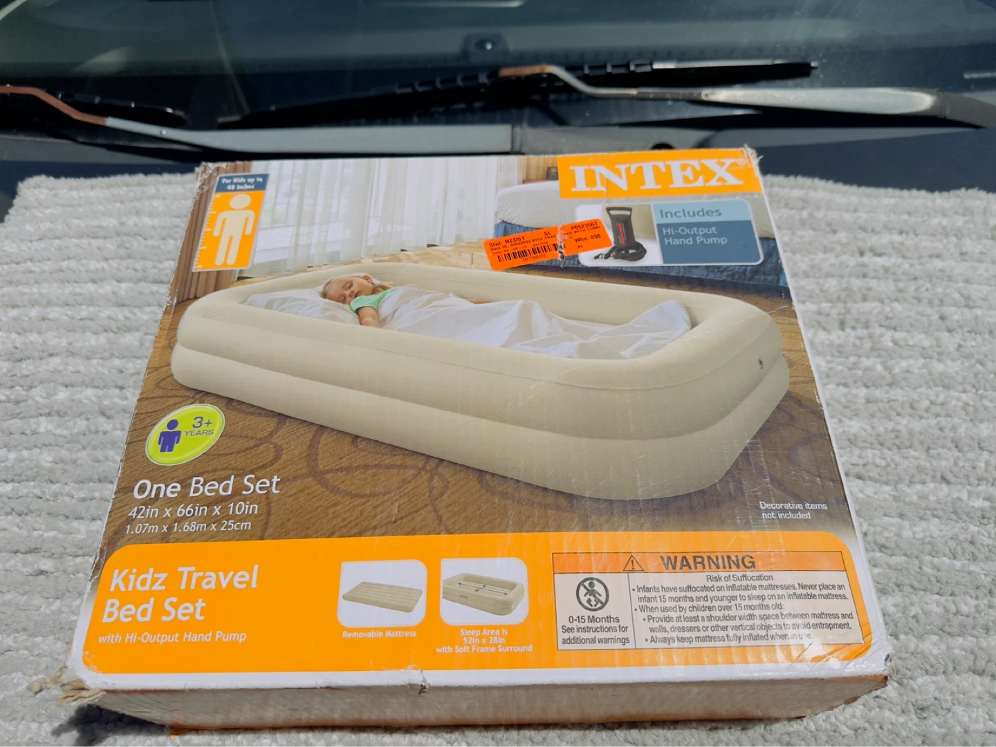 Intex Kidz Travel Bed Set with Hand Pump - photo 2