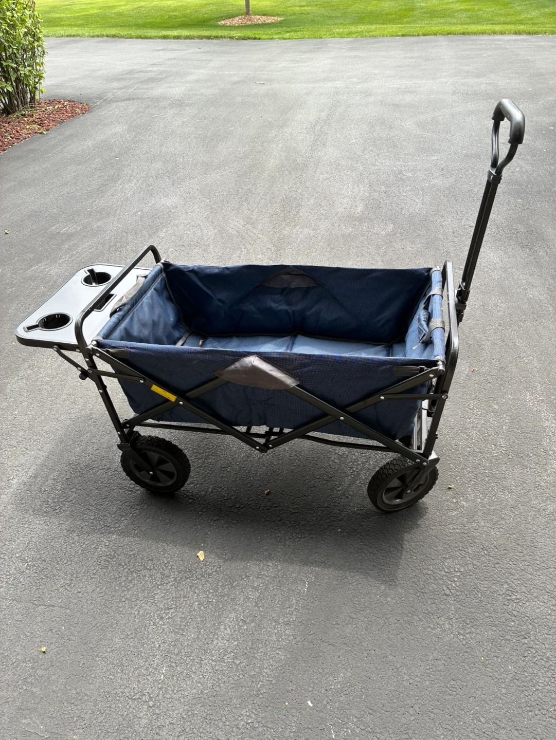 Blue Folding Wagon with Table and Cup Holders - photo 2