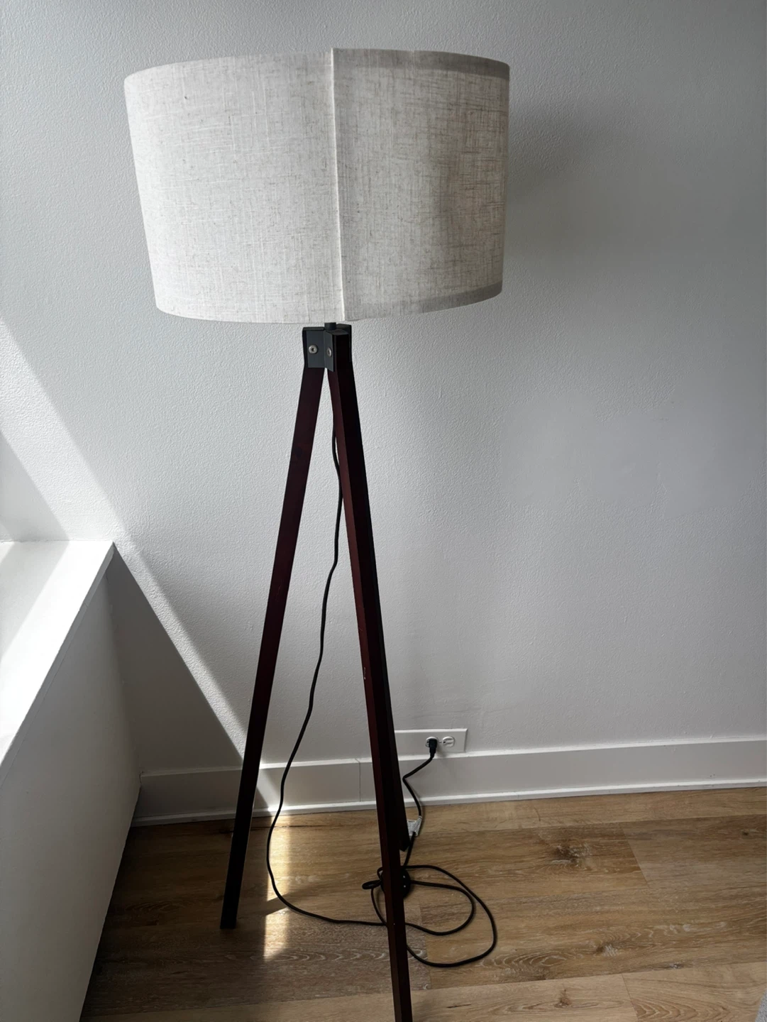 Tripod Floor Lamp with Linen Shade