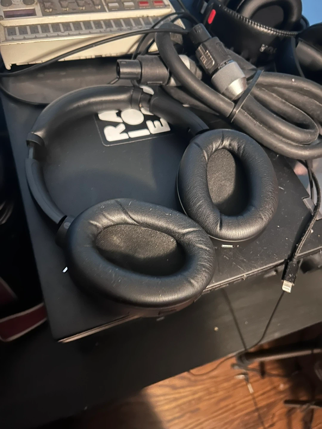 Sony WH-1000XM4 - photo 2
