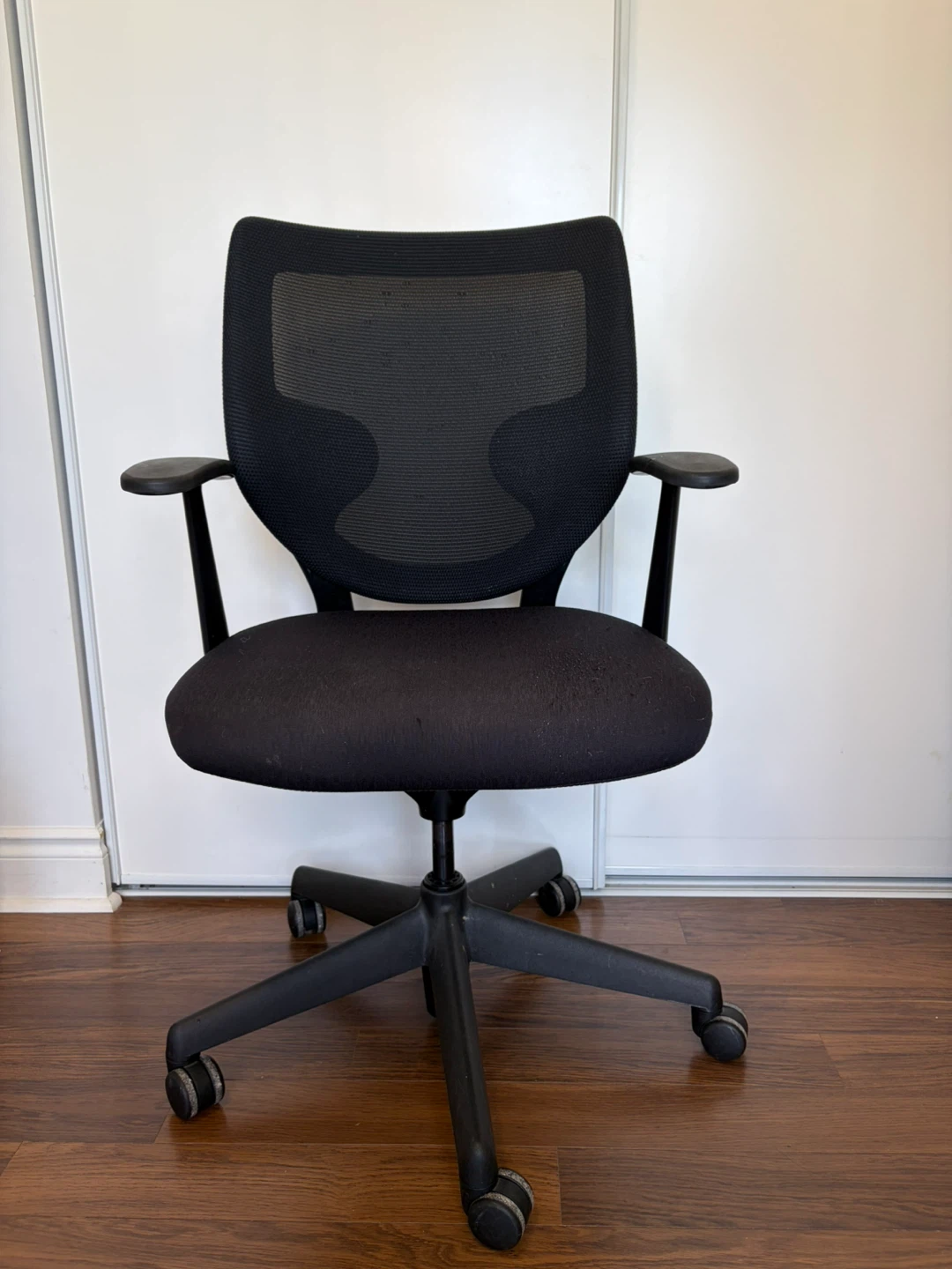 Black Mesh Back Office Chair