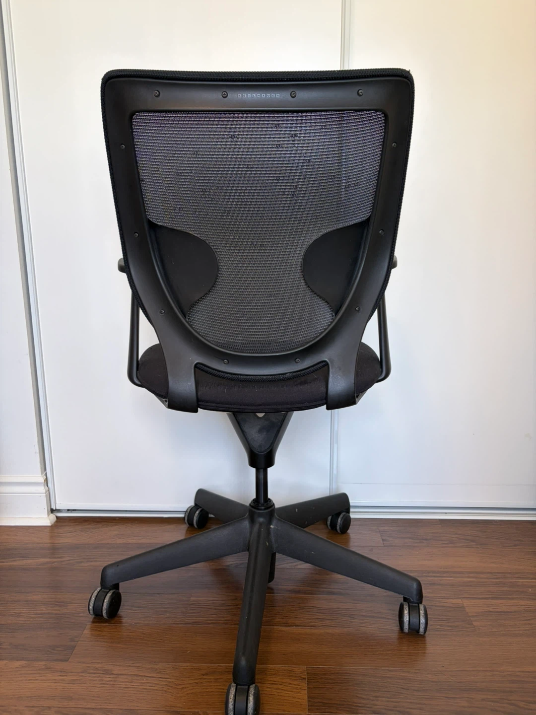Black Mesh Back Office Chair - photo 3