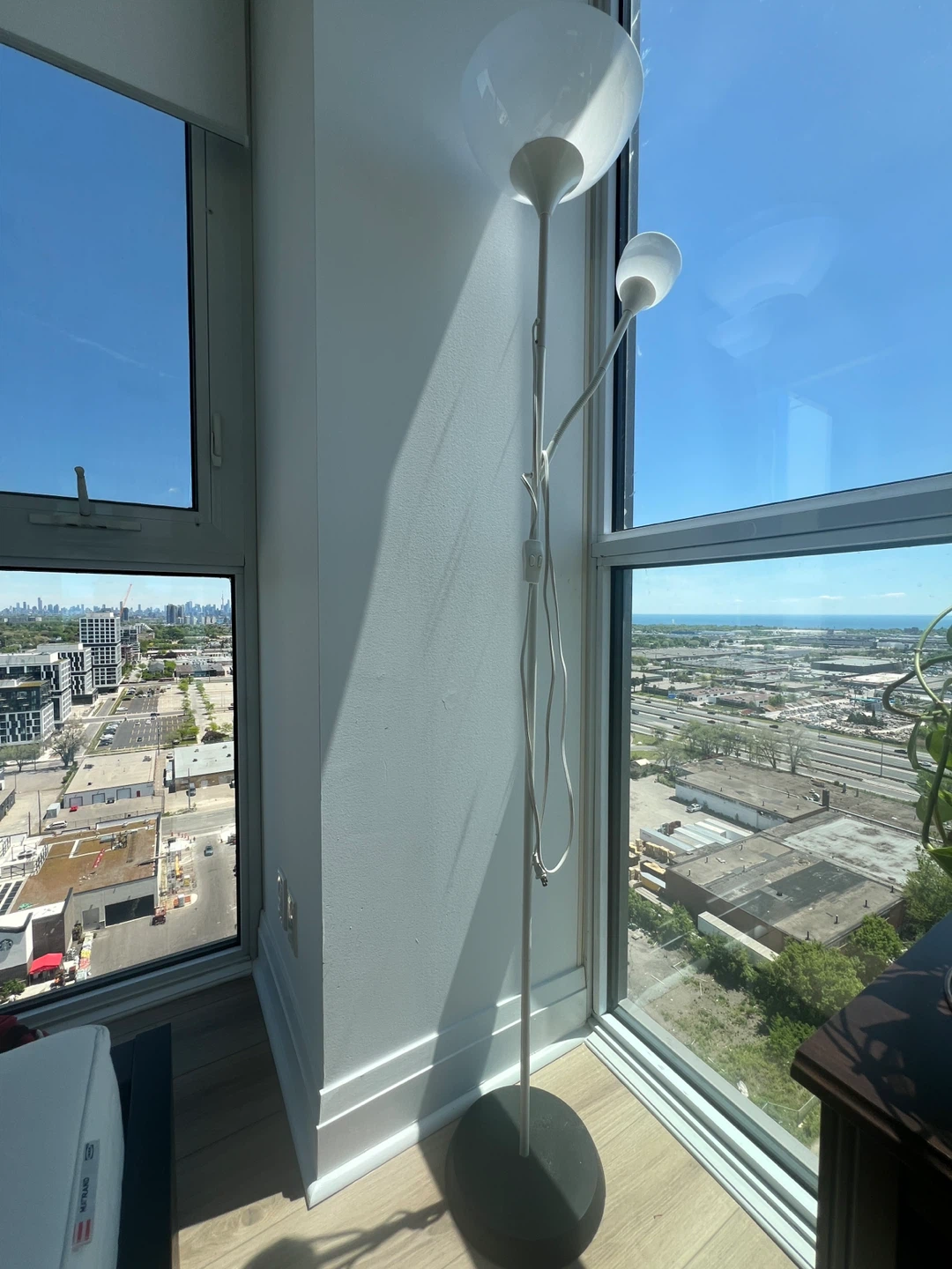 Floor Lamp - photo 2
