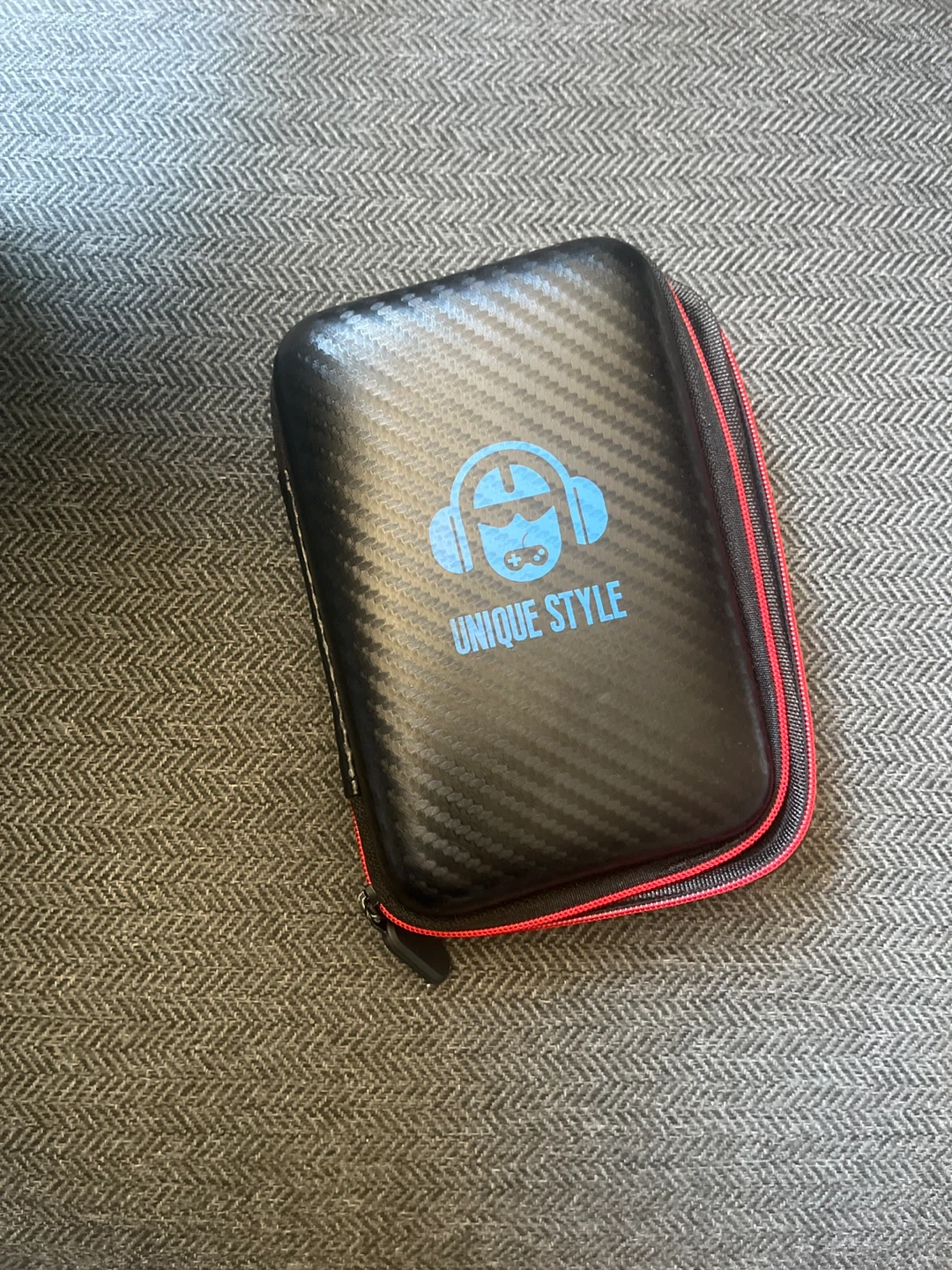 Unique Style Small Carrying Case