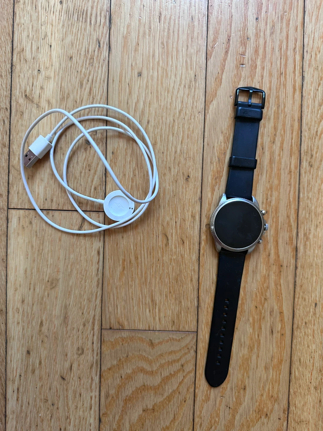 Fossil Smartwatch with Charger
