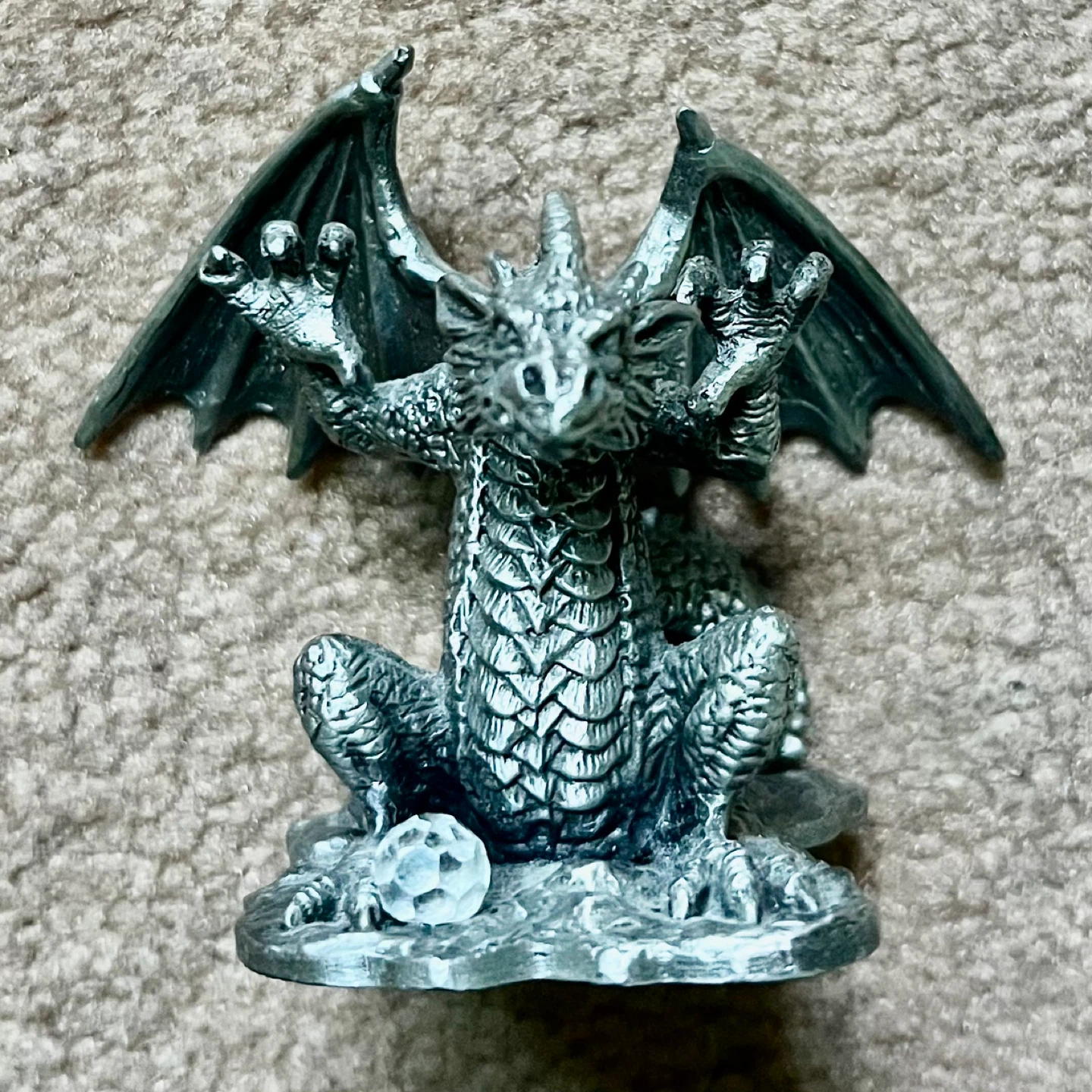 Dragon Figurine with Crystal - photo 3