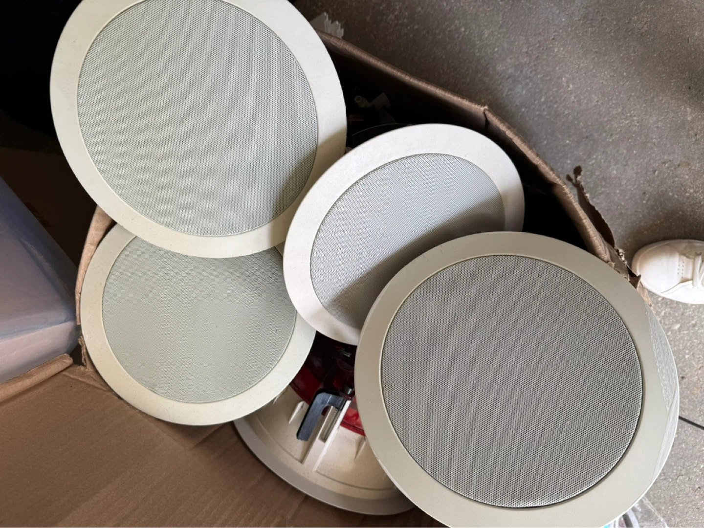 SpeakerCraft AIM7 Three In-Ceiling Speakers (Lot of 11)