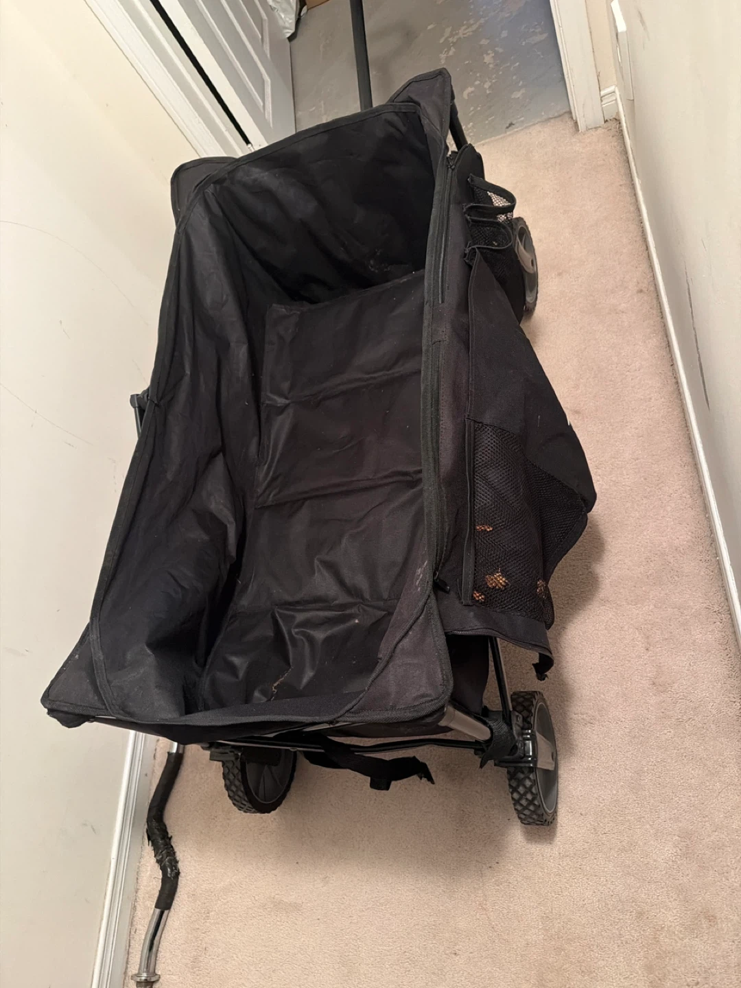 Black Folding Wagon with Handle - photo 3