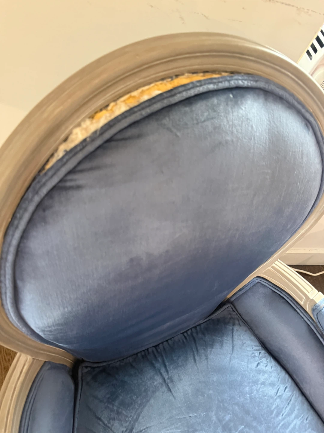 Ethan Allen Suzette chairs - photo 3