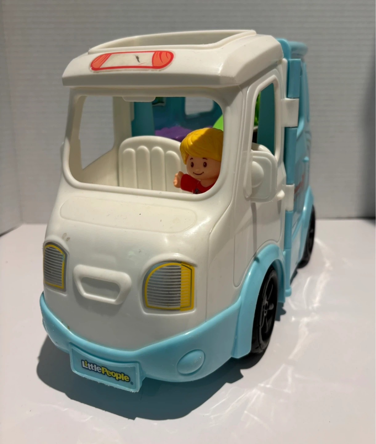Little People TriCounty RV Camper Toy - photo 4